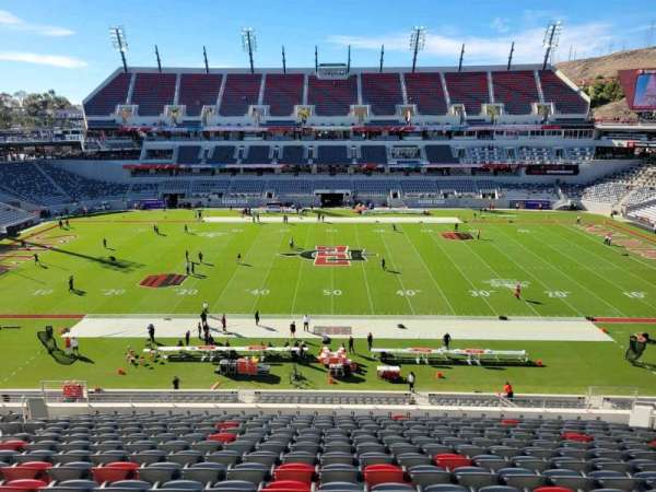 Snapdragon Stadium, section: 207, row: 15, seat: 15