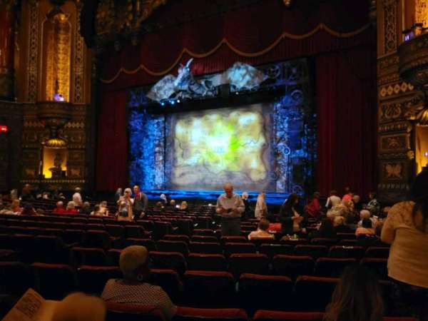 The Fabulous Fox Theatre, St. Louis, section: orchestra 5, row: r, seat: 18