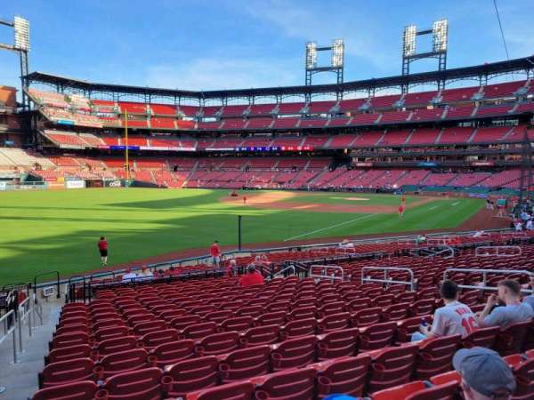 Busch Stadium, section: 166, row: 17, seat: 12