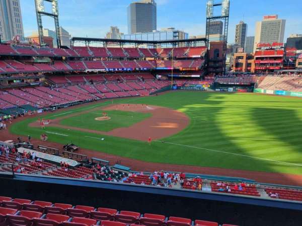 Busch Stadium, section: 239, row: 6, seat: 10