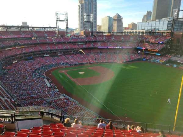 Busch Stadium, section: 432, row: 11, seat: 11