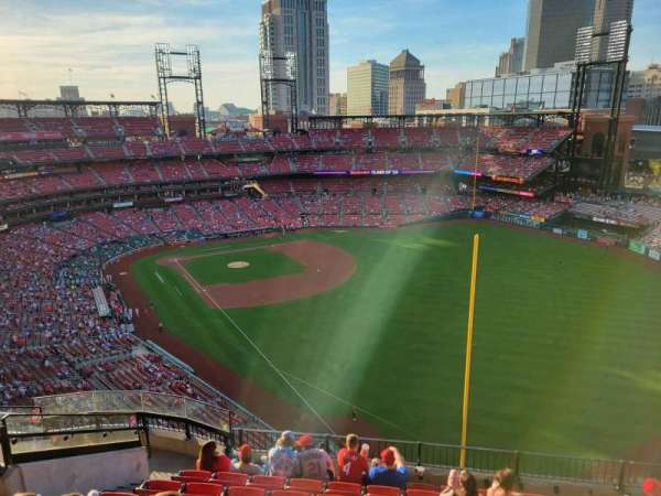 Busch Stadium, section: 431, row: 9, seat: 9