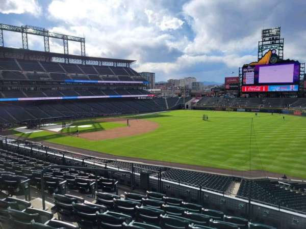 Coors Field, section: 215, row: 7, seat: 10