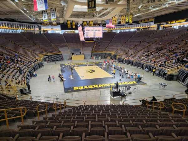 Carver-Hawkeye Arena, section: hh, row: 28, seat: 10