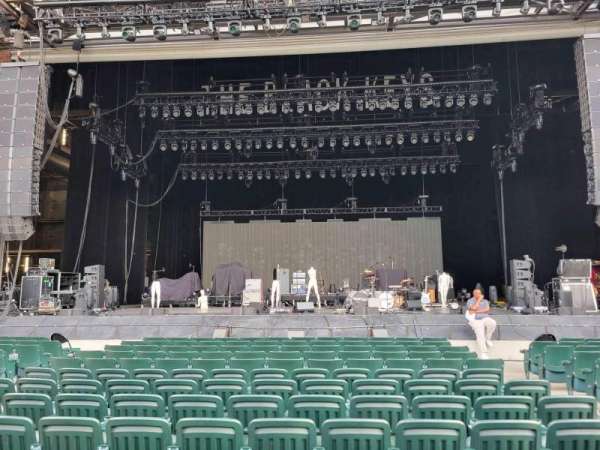 Starlight Theatre, section: orchestra 1, row: m, seat: 5