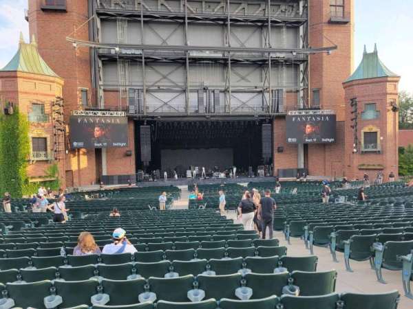 Starlight Theatre, section: plaza 3, row: w, seat: 4