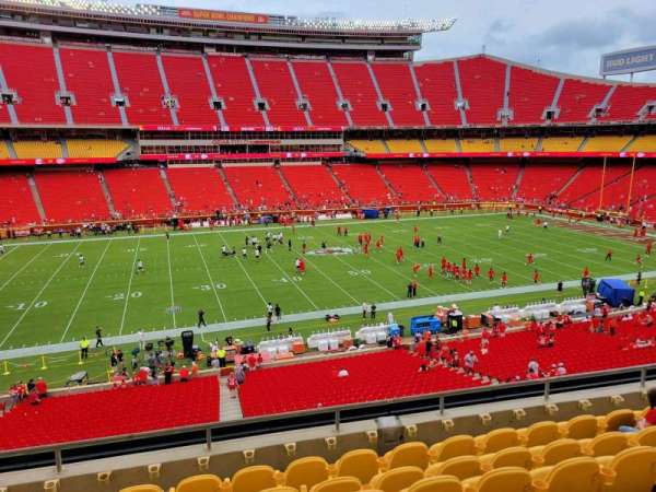 Arrowhead Stadium, section: 203, row: 7, seat: 13