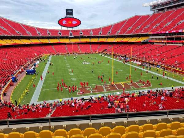 Arrowhead Stadium, section: 237, row: 7, seat: 13