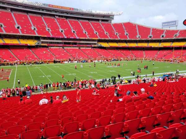 Arrowhead Stadium, section: 104, row: 33, seat: 15