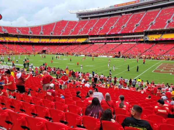 Arrowhead Stadium, section: 133, row: 21, seat: 10