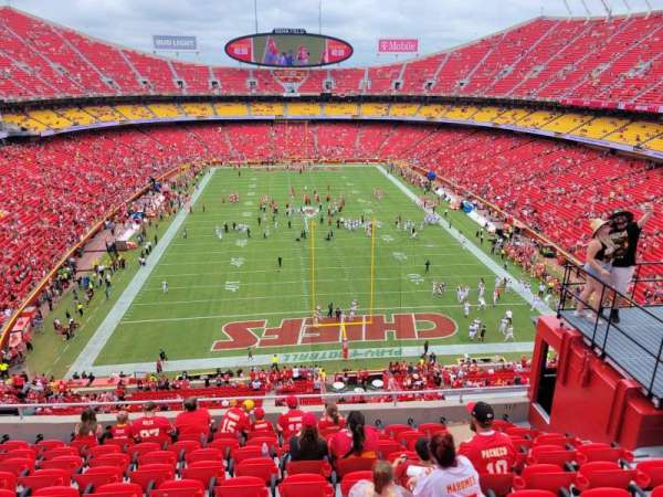 Arrowhead Stadium, section: 313, row: 10, seat: 10