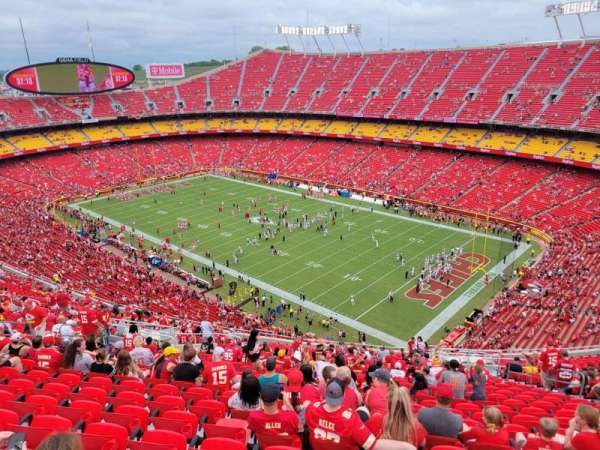 Arrowhead Stadium, section: 318, row: 31, seat: 10