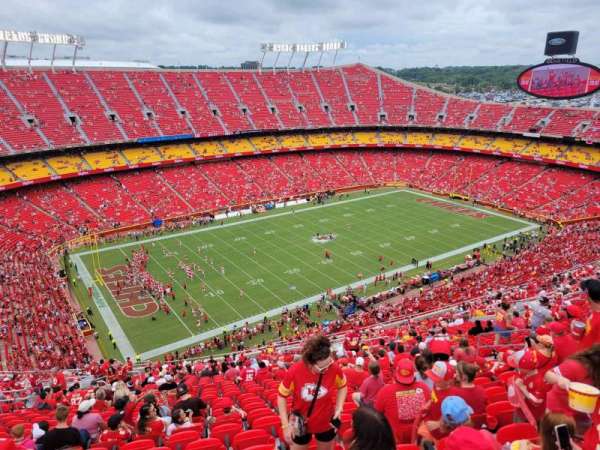 Arrowhead Stadium, section: 329, row: 37, seat: 12