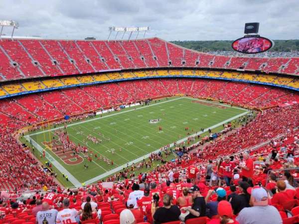 Arrowhead Stadium, section: 330, row: 34, seat: 10