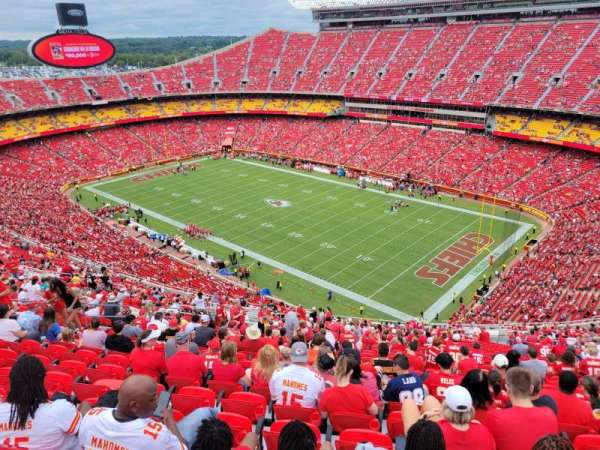 Arrowhead Stadium, section: 341, row: 36, seat: 14