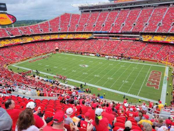 Arrowhead Stadium, section: 343, row: 25, seat: 6