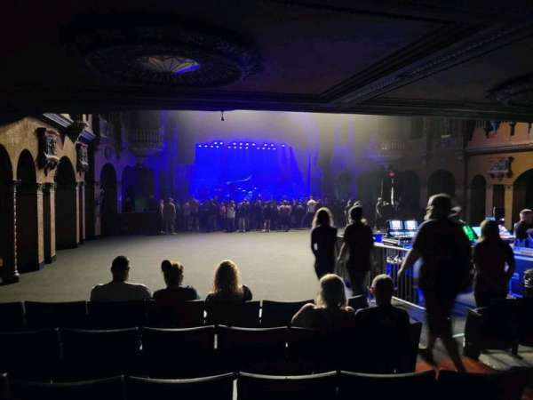 Uptown Theater, Kansas City, section: Left Orchestra, row: ff, seat: 26