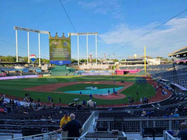 Kauffman Stadium, section: Diamond Club Box A, row: 4, seat: 4