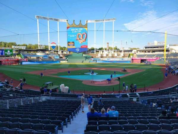 Kauffman Stadium, section: 127, row: uwc, seat: 1