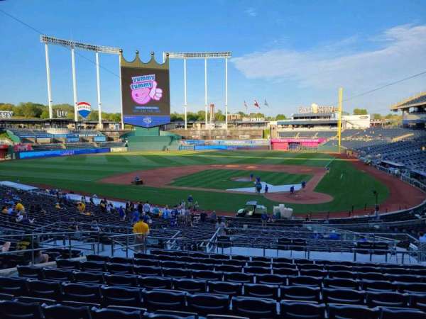 Kauffman Stadium, section: 225, row: ll, seat: 9