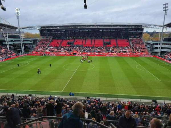 Stadion Galgenwaard, section: p, row: 37, seat: 27