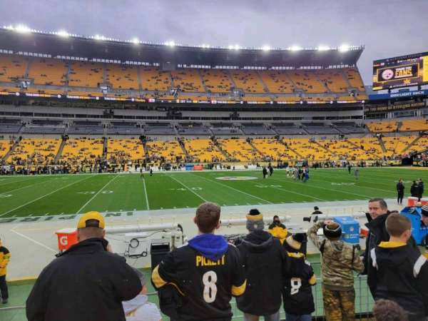 Acrisure Stadium, section: 109, row: e, seat: 5
