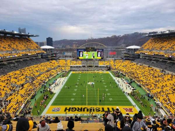 Acrisure Stadium, section: 522, row: z, seat: 3