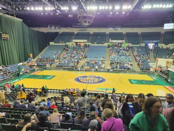 Wolstein Center, section: 123, row: p, seat: 1