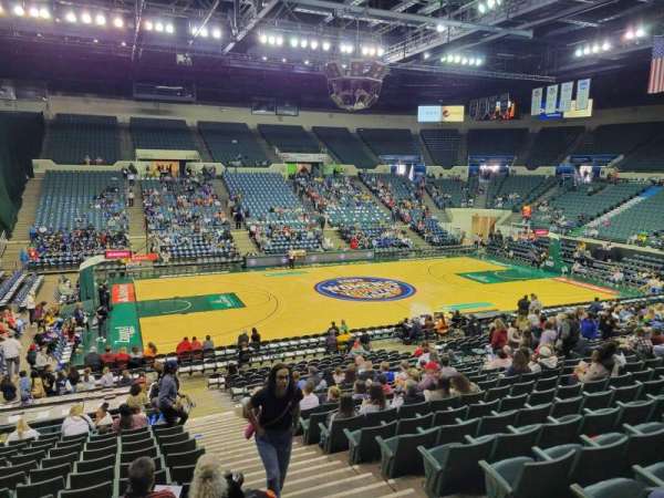 Wolstein Center, section: 125, row: q, seat: 2