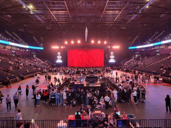 Barclays Arena, Hamburg, section: u1, row: 13, seat: 12