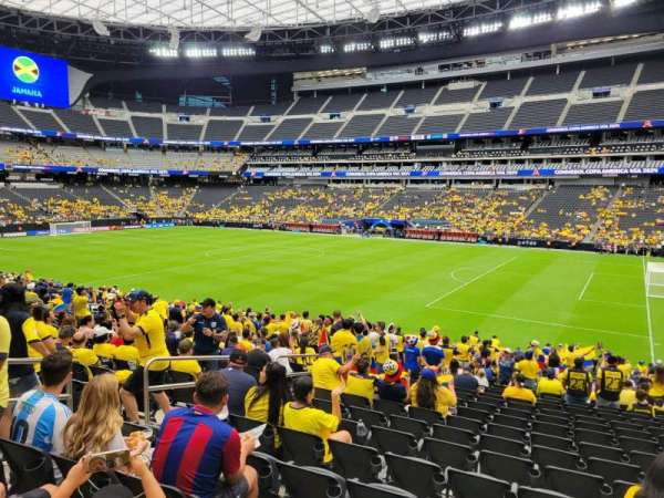 Allegiant Stadium, section: 107, row: 31, seat: 19