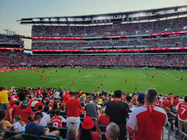 Lincoln Financial Field, section: 121, row: 24, seat: 1