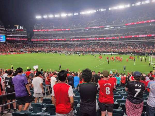 Lincoln Financial Field, section: 124, row: 21, seat: 22