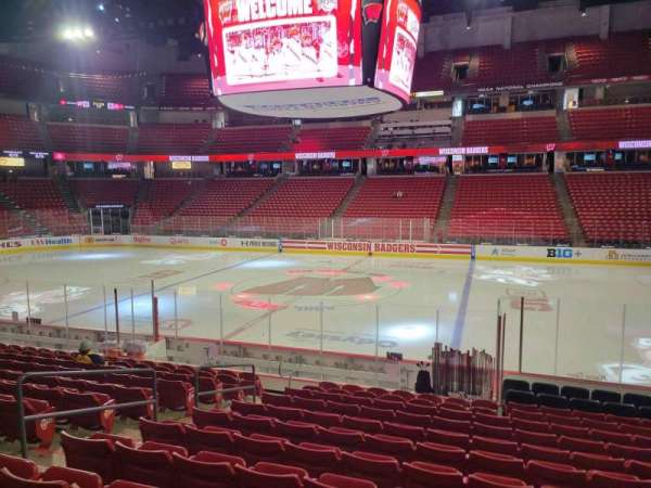 Kohl Center, section: 121, row: m, seat: 12