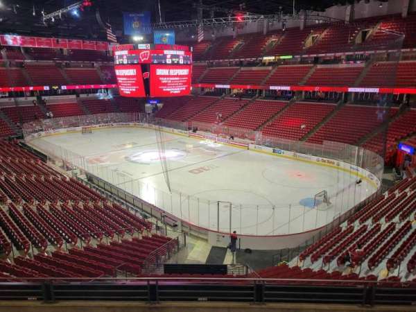 Kohl Center, section: 204, row: e, seat: 9
