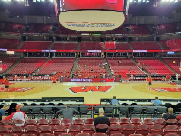 Kohl Center, section: 108, row: f, seat: 10