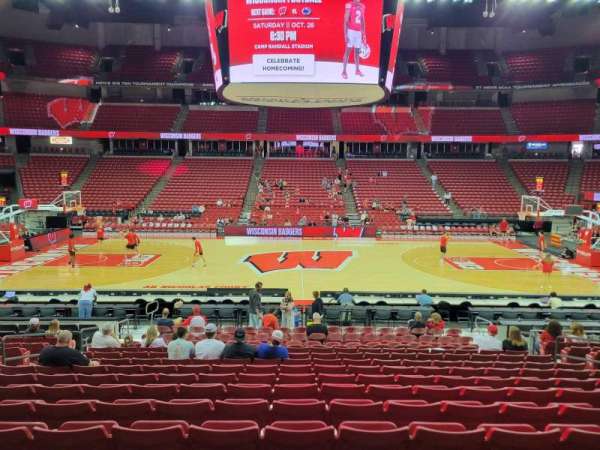 Kohl Center, section: 108, row: p, seat: 10