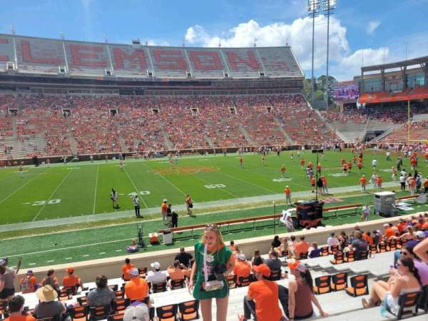 Memorial Stadium, Clemson, section: o, row: u, seat: 22