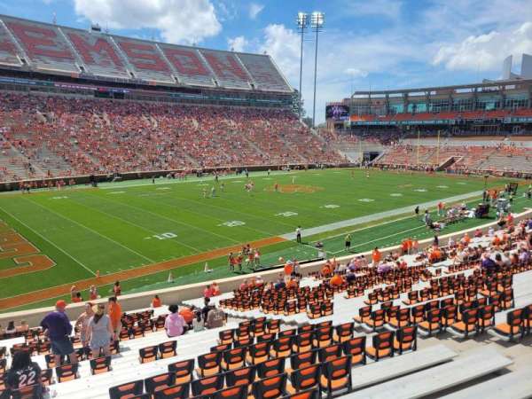 Memorial Stadium, Clemson, section: L, row: gg, seat: 22