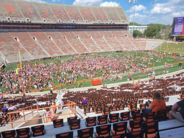 Memorial Stadium, Clemson, section: UI, row: r, seat: 11