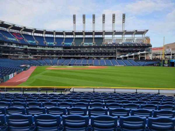 Progressive Field, section: 113, row: M, seat: 9