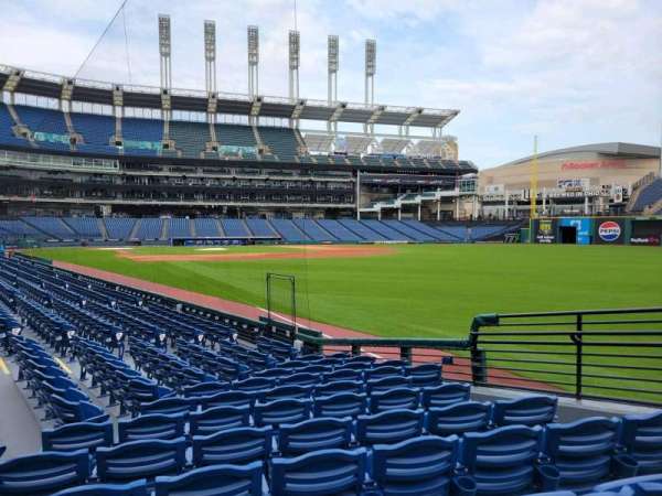 Progressive Field, section: 117, row: M, seat: 7
