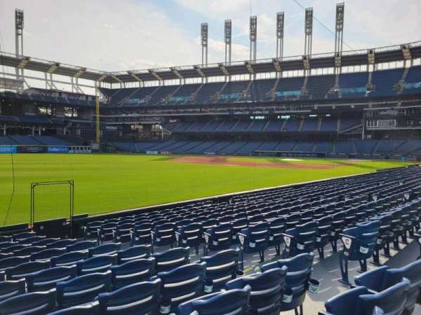 Progressive Field, section: 175, row: M, seat: 6