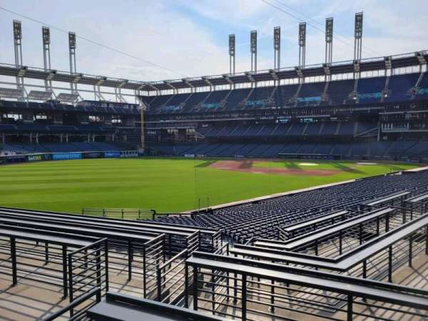 Progressive Field, section: 177, row: HH
