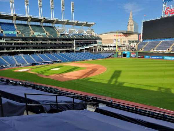 Progressive Field, section: 328, row: h, seat: 5
