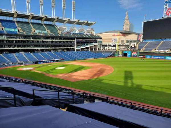 Progressive Field, section: 330, row: h, seat: 5