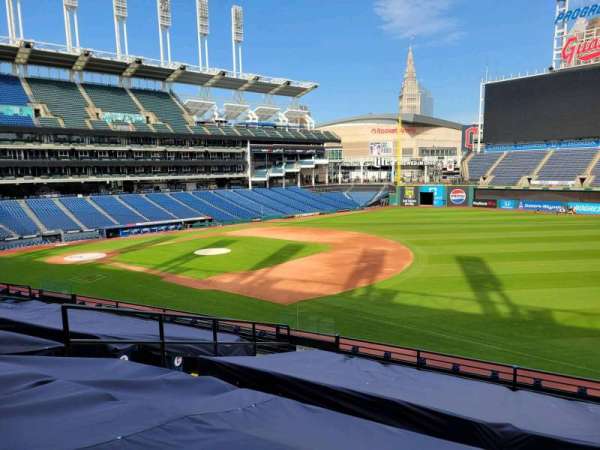 Progressive Field, section: 332, row: h, seat: 5