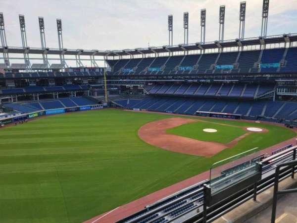 Progressive Field, section: 476, row: c, seat: 5