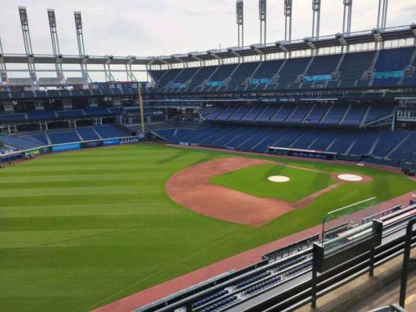Progressive Field, section: 473, row: c, seat: 5