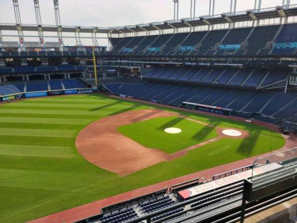 Progressive Field, section: 469, row: c, seat: 5